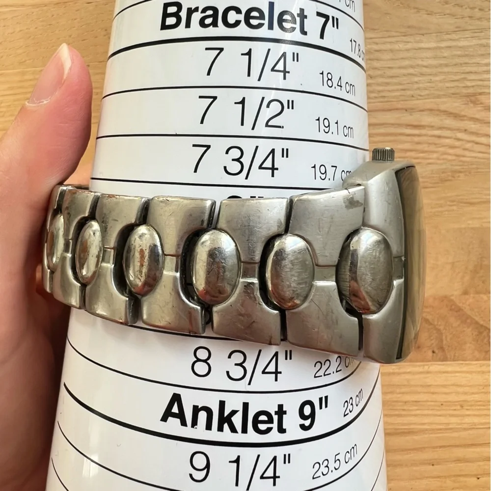 US Army mens watch NEW BATTERY